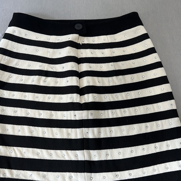 Nanette Lepore skirt new size 2 - Picture 5 of 6